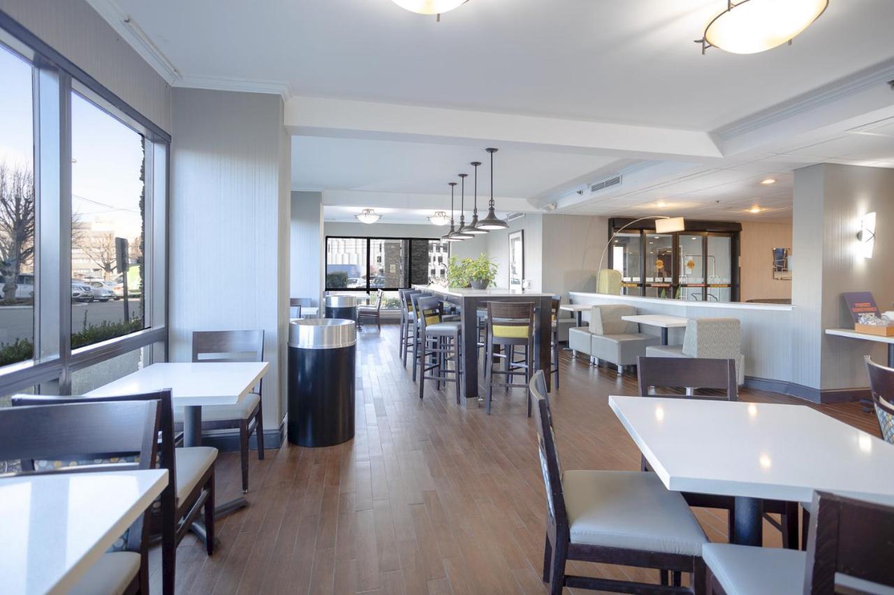 Holiday Inn Express - Newark Airport - Elizabeth By Ihg Zewnętrze zdjęcie
